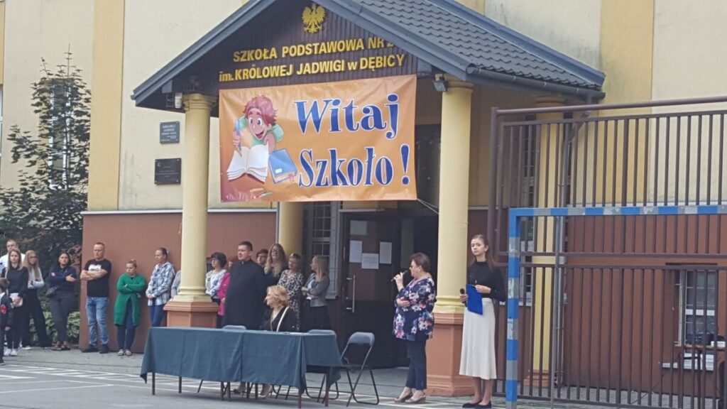 UROCZYSTE ROZPOCZĘCIE ROKU SZKOLNEGO 2022/2023
