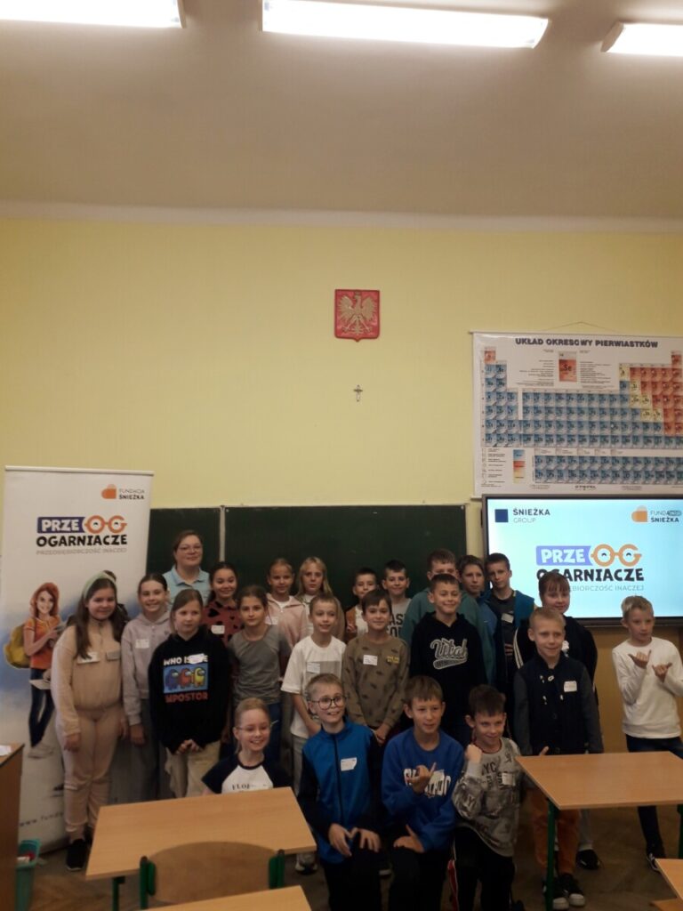 ZABAWA, NAUKA I PRZEDSIĘBIORCZOŚĆ – RUSZYŁ PROGRAM „PRZEOGARNIACZE”!