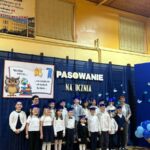 PIERWSZOKLASIŚCI W SZKOLNEJ RODZINIE – DZIEŃ PEŁEN EMOCJI I RADOŚCI