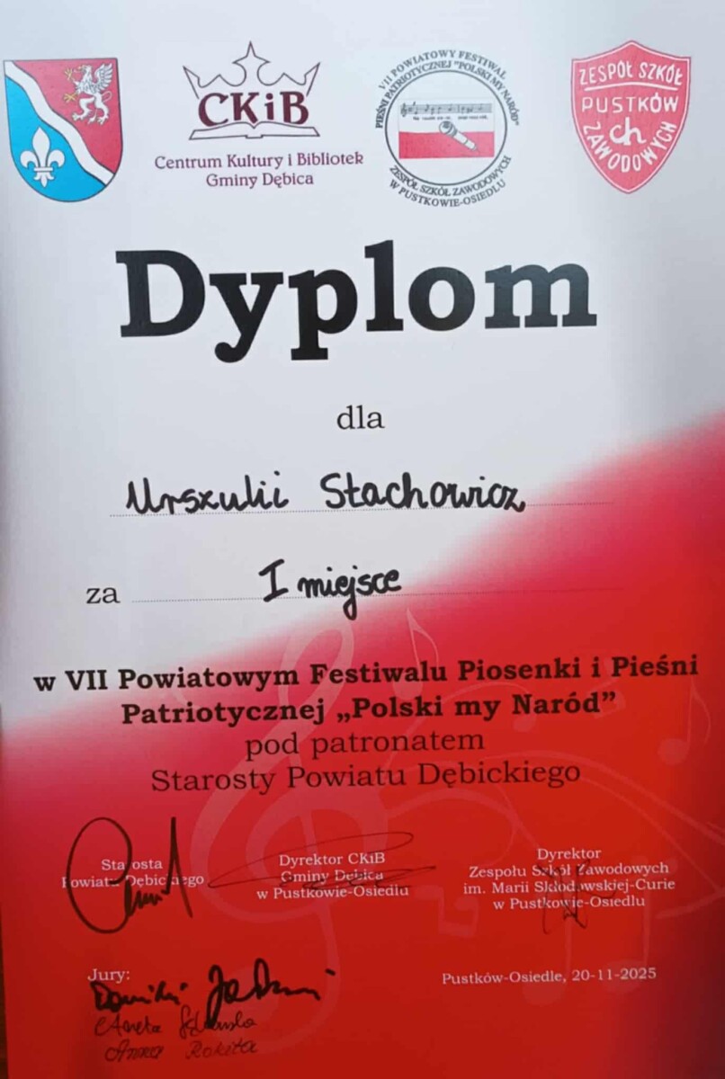 Urszula Stachowicz zdobyła I miejsce w VII Powiatowym Festiwalu Piosenki i Pieśni Patriotycznej „Polski my Naród”!